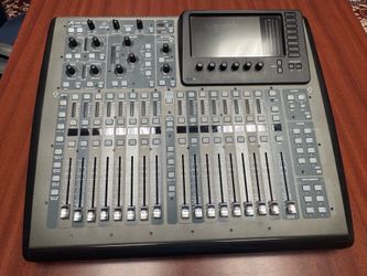 Behringer X32 Compact 40-channel Digital Mixer