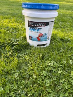 BRAND NEW TRAVELLER 5 GAL. DEF DIESEL EXHAUST FLUID
