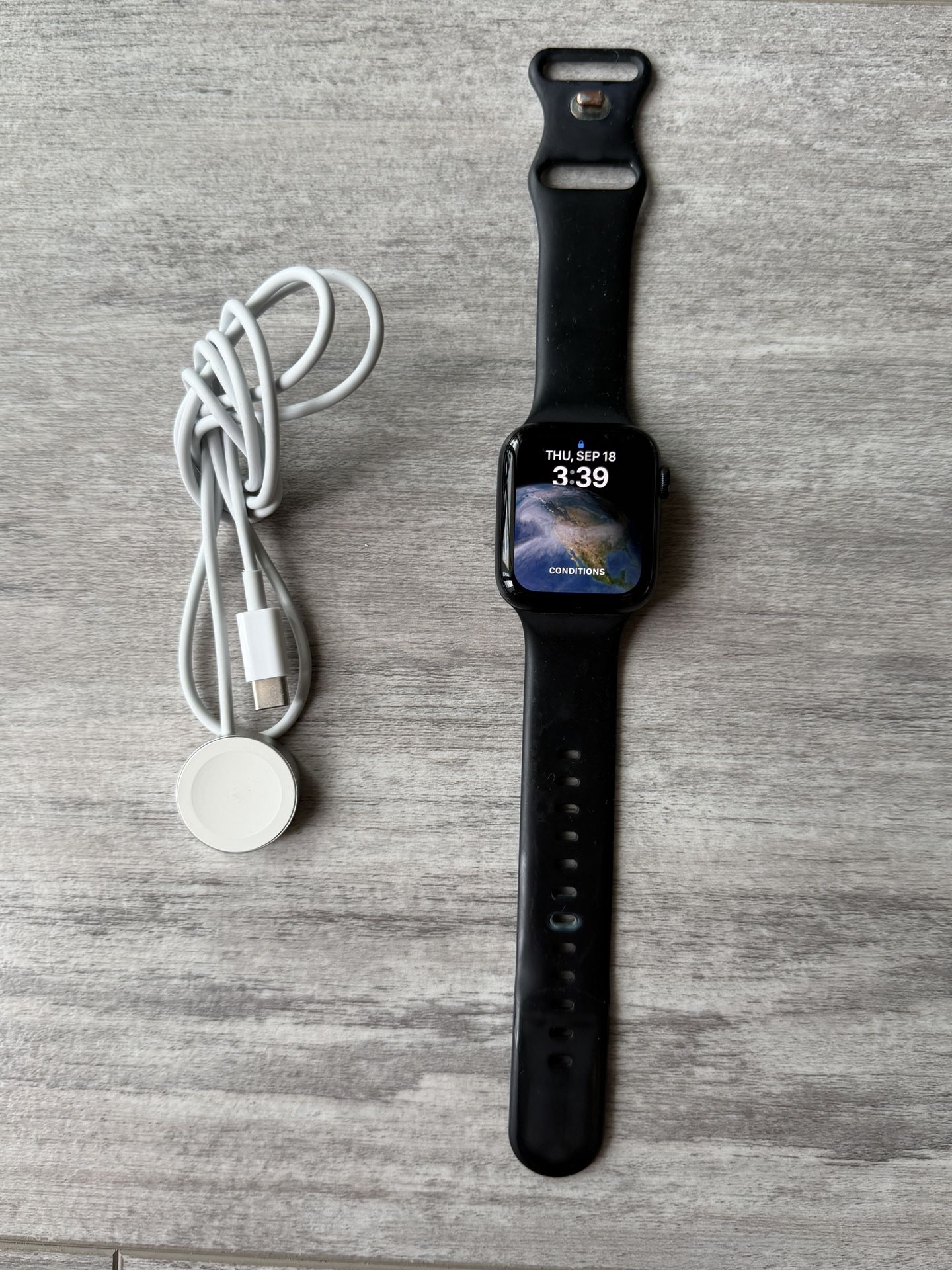 Apple Watch SE 2nd Gen 44mm GPS and Cellular