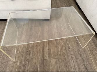Coffee table plastic
