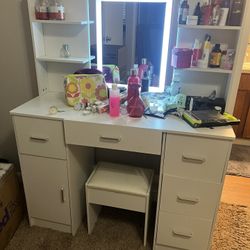 Makeup Vanity 