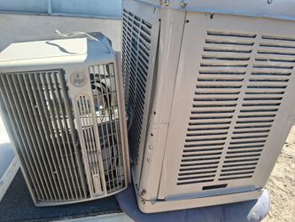 Very nice medium swamp cooler