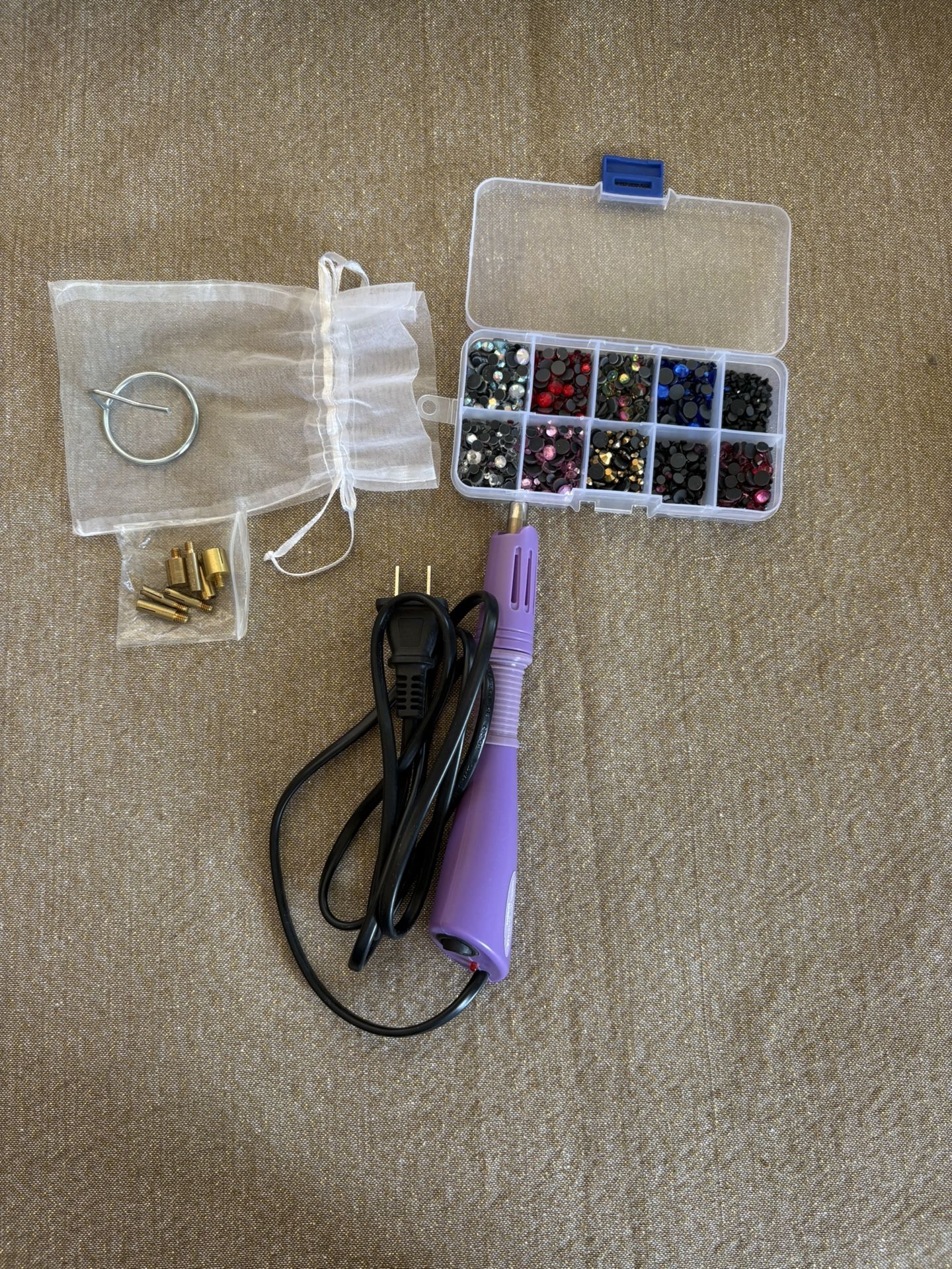 Darice applicator wand setter tool with art gems