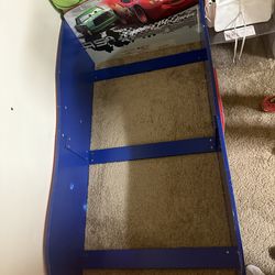 Lightning McQueen bed