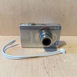 Canon PowerShot SD790 IS Digital ELPH 10.0MP Camera w/Case-SDCd-Bat-Char Tested