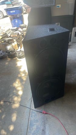 Pyle driver 15 inch subwoofer in ported box old school