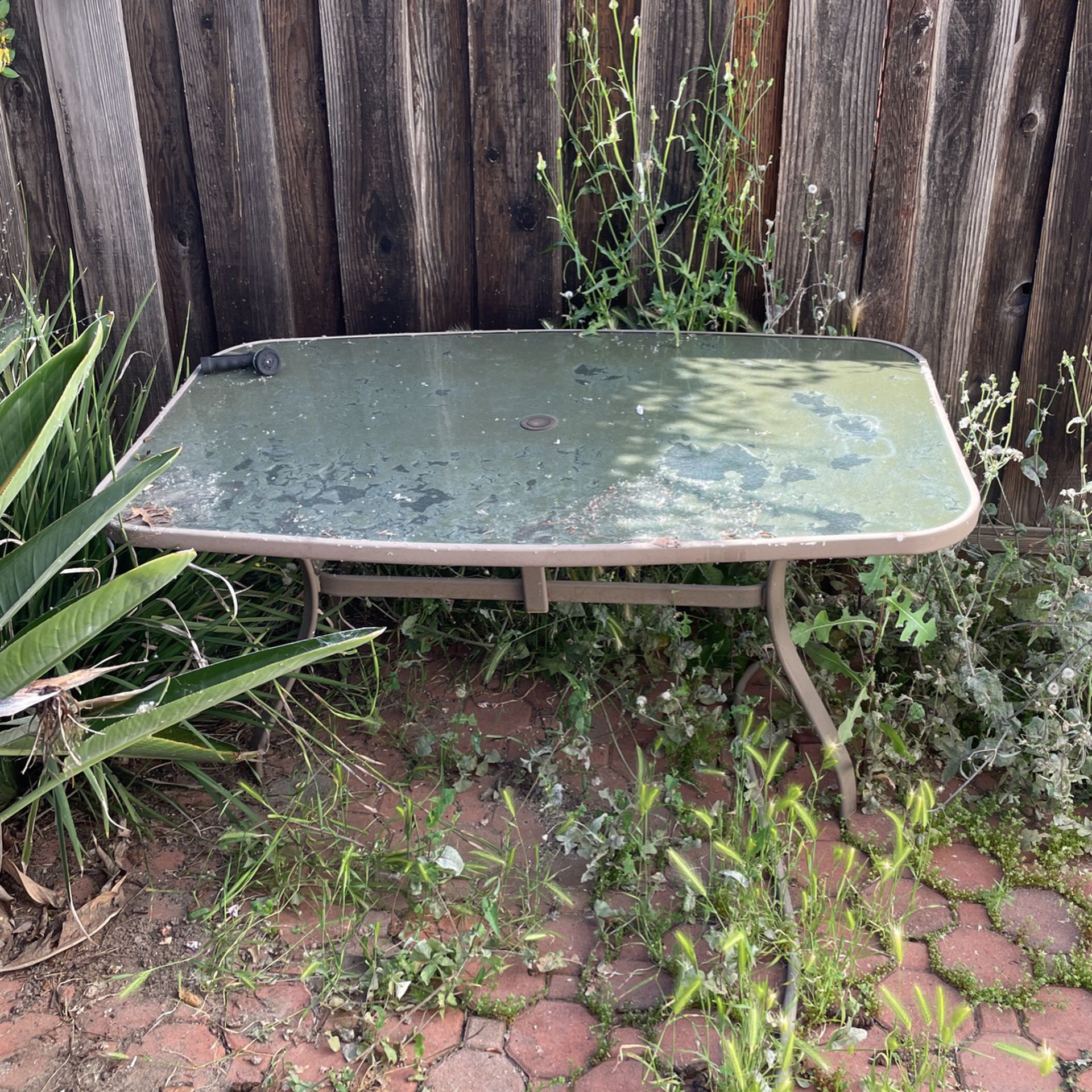 Free Table For Pickup