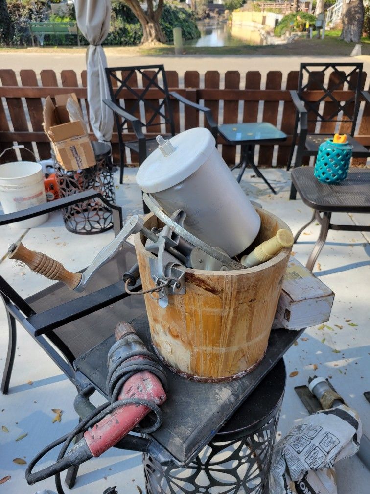 Hand Crank Ice Cream Maker