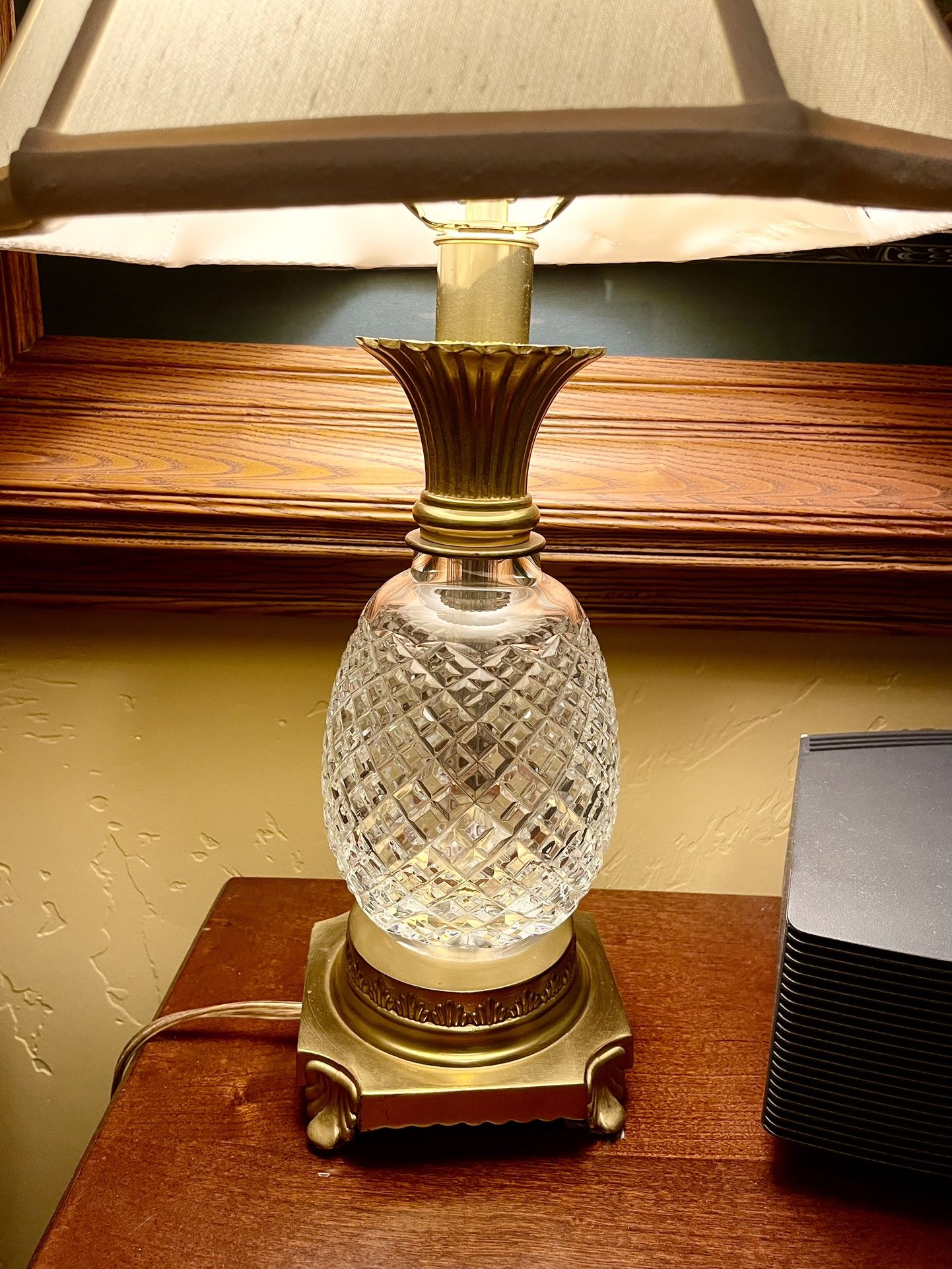WaterFord Crystal pineapple Table Lamp 22”