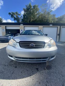 2004 Toyota Corolla