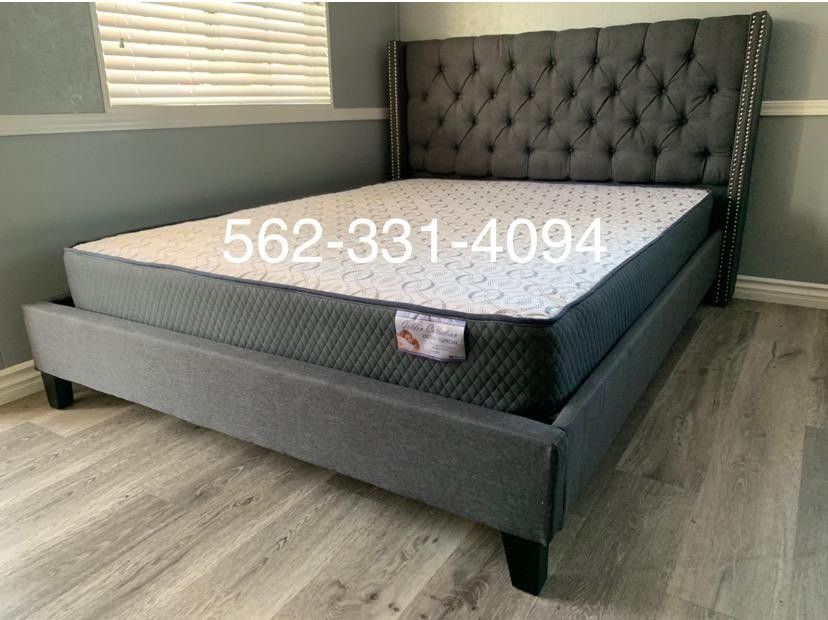 Queen Gray tufted bed w. Orthopedic mattress included