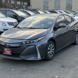 2020 TOYOTA PRIUS PRIME XLE
