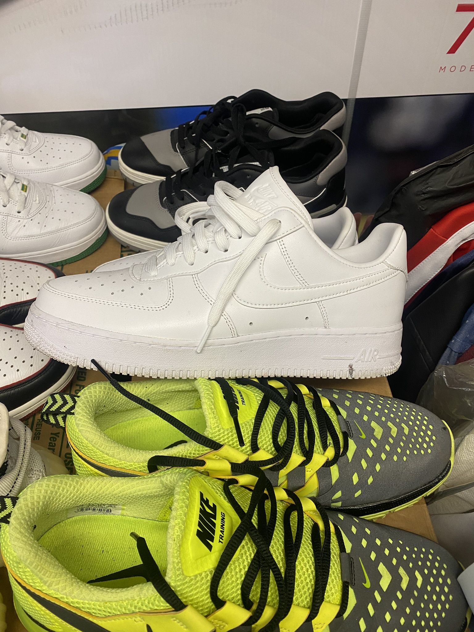Size Sneaker Lot Yeezy Jordan Vans Nike