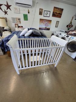 White Wood Baby Crib