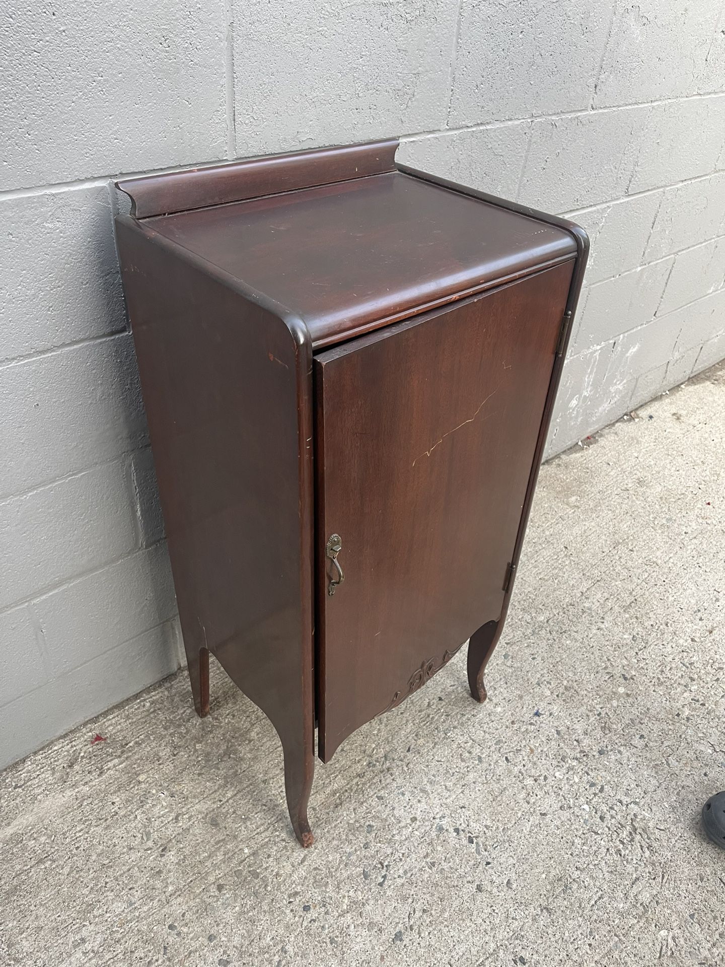Antique Bar for Sale in Los Angeles, CA OfferUp