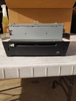2004 Saab 9-3 oem factory CD player