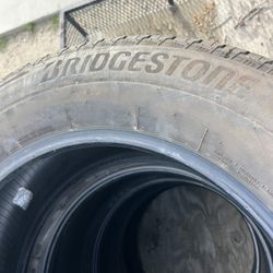 275 60 R20 Bridgestone Alenza Ultra Like New Set Of Tires