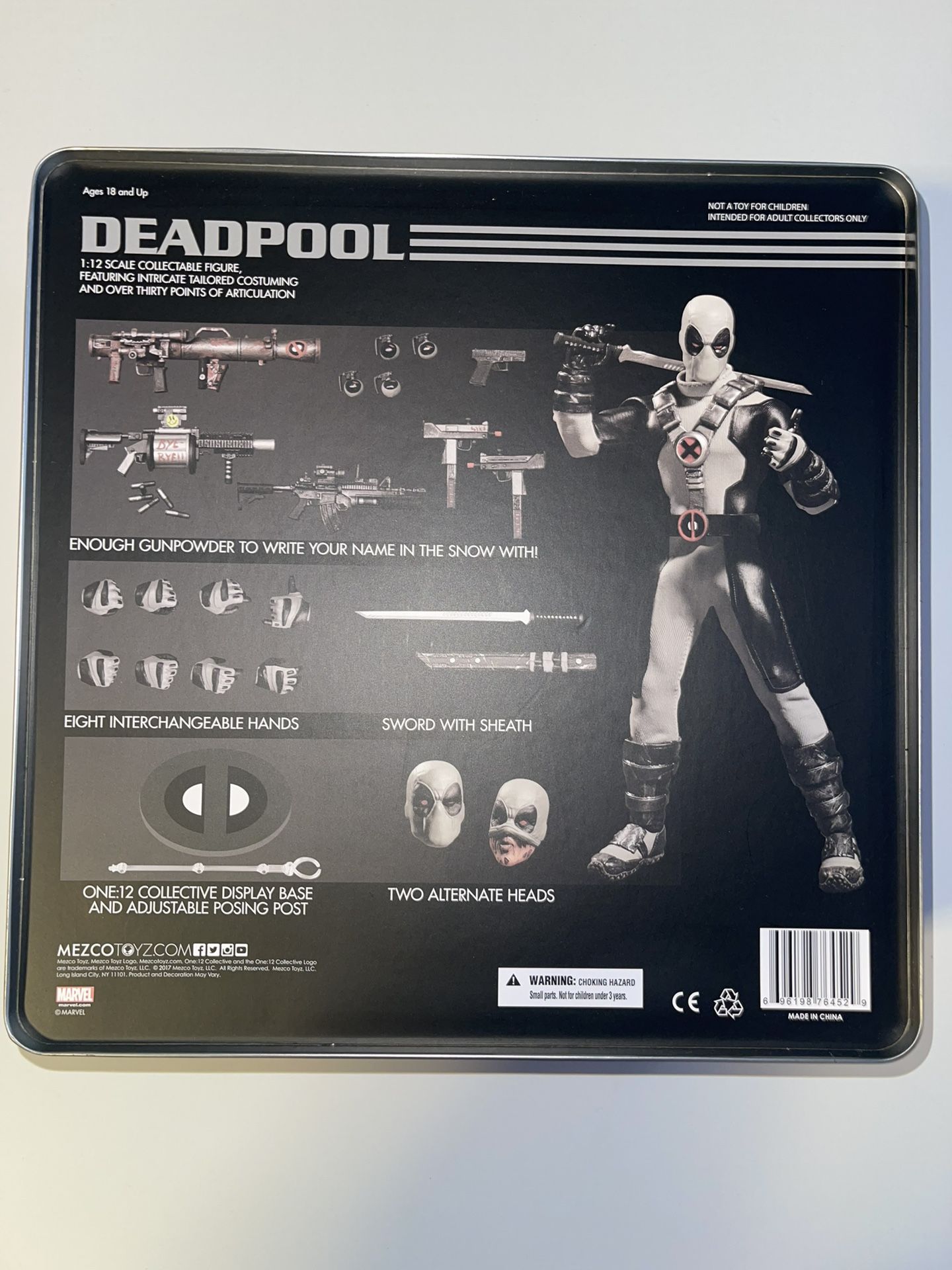 Mezco One 12 Deadpool X Force