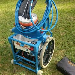 Riptide Pool Vacuum Cleaner 