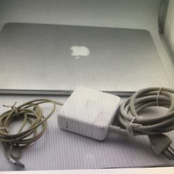 2015 Apple MacBook Pro A1502 13" Retina Core i5 8 GB RAM - (NO HDD, NO Battery)