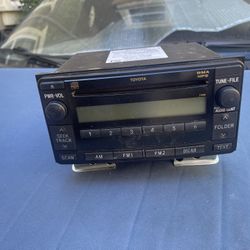 Toyota CD And Radio Player 