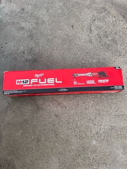 Milwaukee M12 FUEL 12V Lithium-Ion 3/8 inch Brushless Cordless Extended Reach Ratchet (Tool Only) $169 New