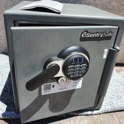 Sentry Safe Fireproof Waterproof Security Safe Box