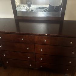 Free Dresser
