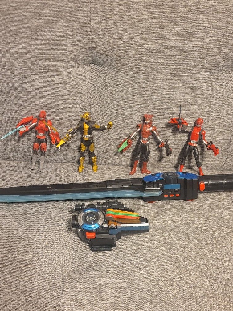 Power Rangers Beast Morphers Lot.