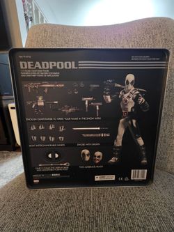 Mezco One:12 Collective Deadpool Action Figure X-force