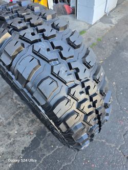 Only One Tire Lt37x12.50r18  Federal Couragia MT Like 99% Tread On $$150.00