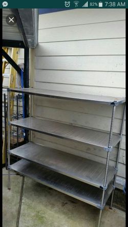 Metro shelving