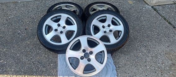 Acura Integra Fat Five rims