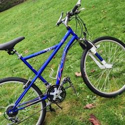 Adult 26" Bike Bicycle Royce Union Indigo 8 TD 21Speed
