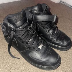 Black Air forces Men