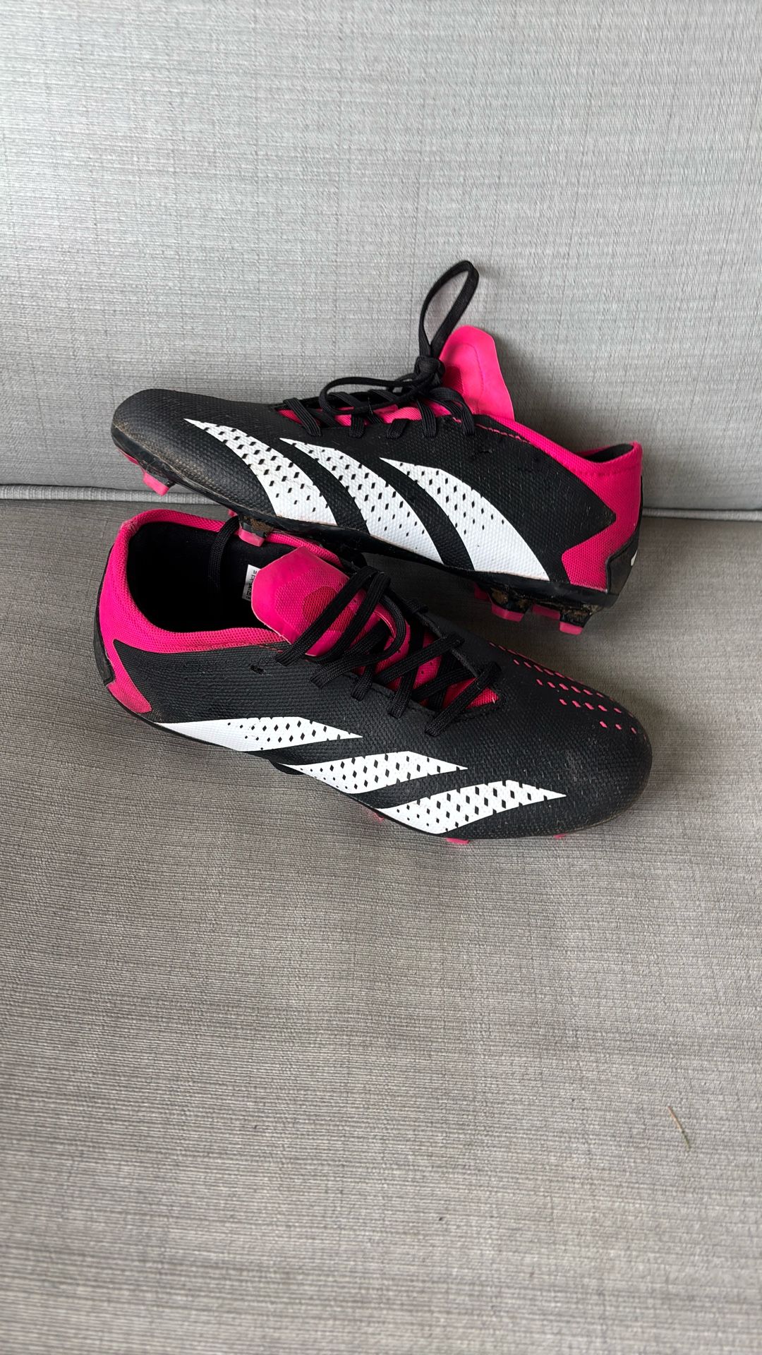 Girls Adidas Soccer Cleats - Size 6