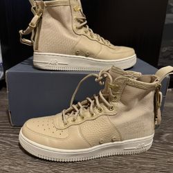 Women's Nike sneakers Shoes size 7.5 air force ones  SF Air Force 1 Mid Mushroom