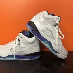 Nike Jordan 5 Grape Size 7Y - Women 8.5