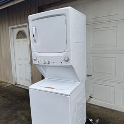 GE Electric Stacked Laundry Center