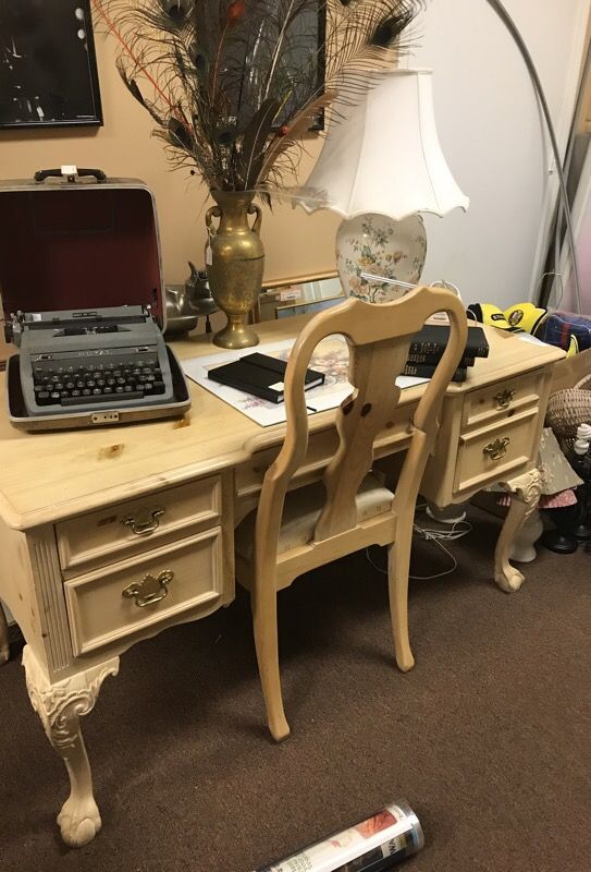 Link-Taylor Pine Desk with Chair