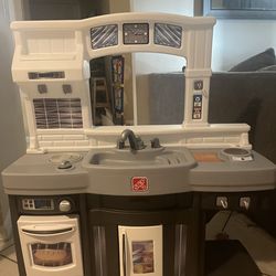 Kids kitchen play set
