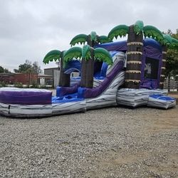 Combo Jumper Dry O With Pool For Sale In Very Good Condition 