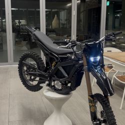 2025 Surron Ultra Bee