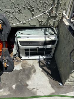 Window air conditioner