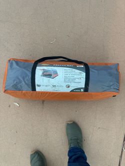 Breezeway 9x9 5 person tent