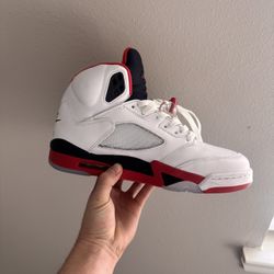 Jordan 5 fire red