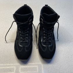 Easy Spirit Size 9 Black Patent And Suede Boots 