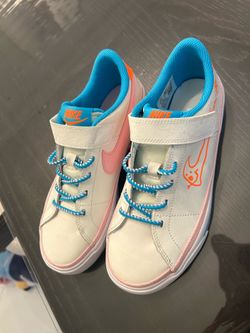 Boys Nike Legacy shoes