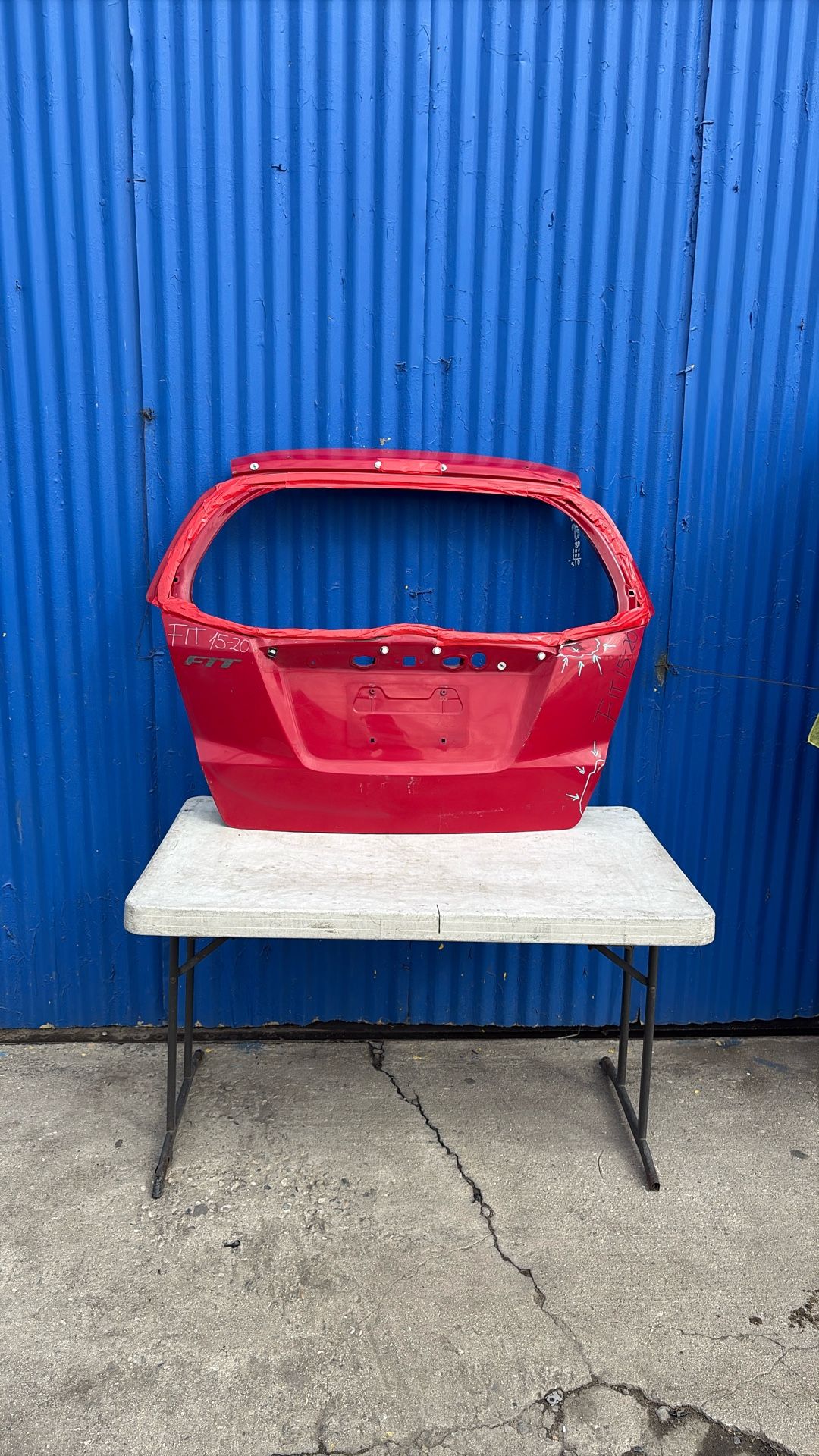 2015-2016-2017-2018-2019-2020 Honda Fit Tailgate 