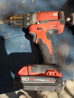 Milwaukee brushless drill